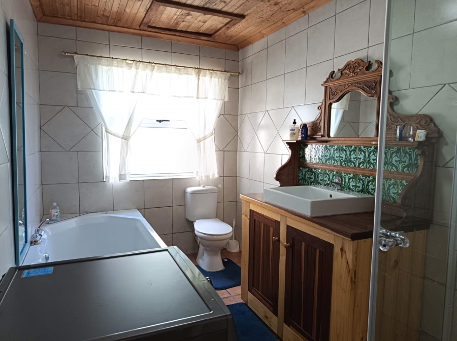 2 Bedroom Property for Sale in Pearly Beach Western Cape